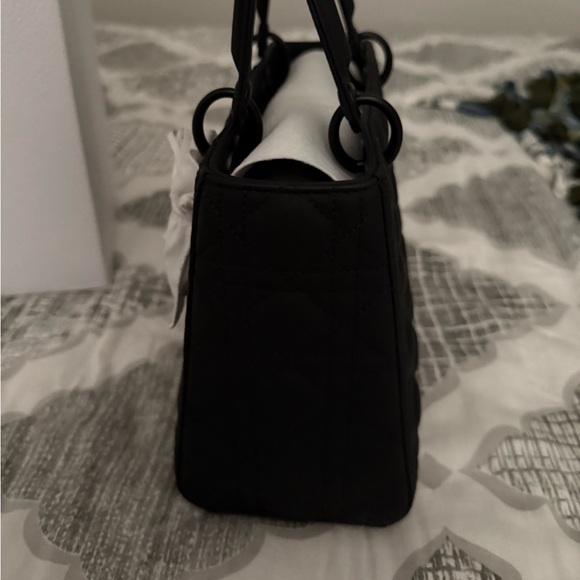 Brand new lady dior medium bag - Picture 3 of 11